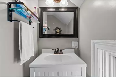 81 Ninth Street, East Providence, RI 02914 - Photo 17