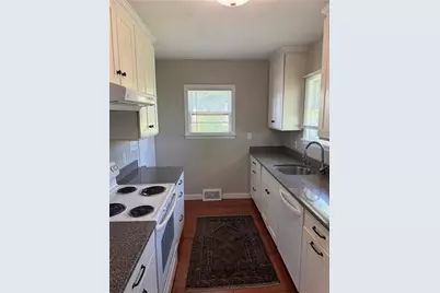 17 Saltaire Avenue, Narragansett, RI 02882 - Photo 13