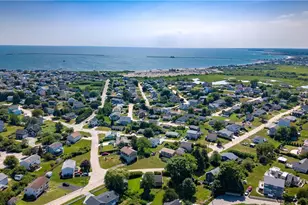 17 Saltaire Ave, Narragansett, RI 02882 - Photo 5