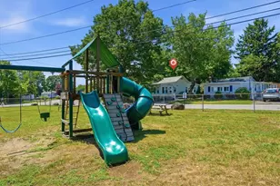 286 Namquid Dr, Warwick, RI 02888 - Photo 27