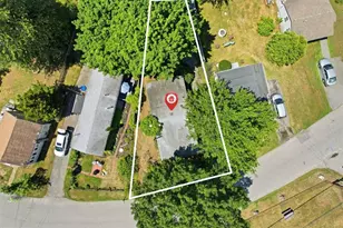286 Namquid Dr, Warwick, RI 02888 - Photo 29