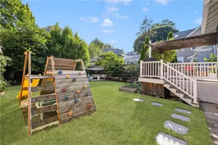 49 Methyl St, Providence, RI 02906 - Photo 37