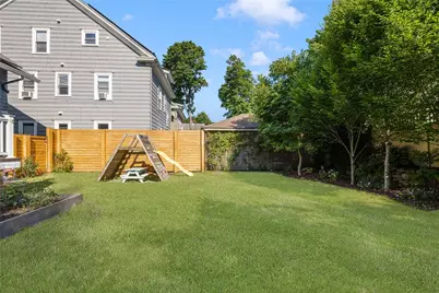 49 Methyl Street, Providence, RI 02906 - Photo 41