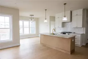 163 Revolution Wy, Portsmouth, RI 02871 - Photo 9