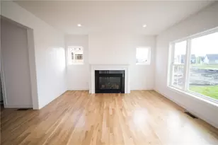 163 Revolution Wy, Portsmouth, RI 02871 - Photo 11
