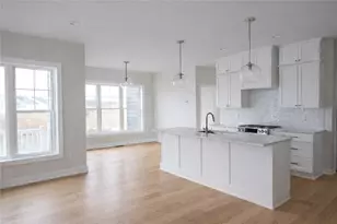 163 Revolution Wy, Portsmouth, RI 02871 - Photo 5