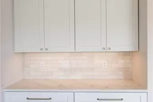 163 Revolution Wy, Portsmouth, RI 02871 - Photo 21