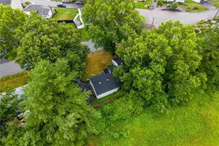 95 Priscilla Dr, Cranston, RI 02921 - Photo 31