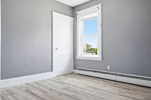 17 Marietta St, Providence, RI 02904 - Photo 13