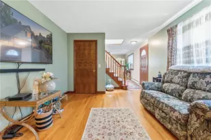 57 N View Ave, Cranston, RI 02920 - Photo 11