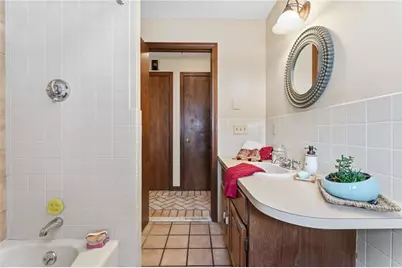 57 N View Avenue, Cranston, RI 02920 - Photo 13