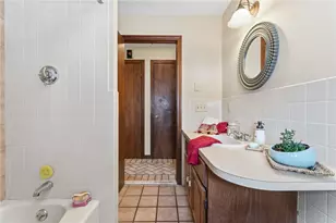 57 N View Ave, Cranston, RI 02920 - Photo 13