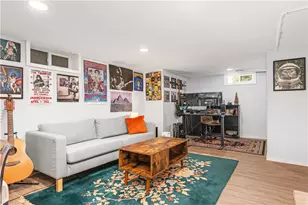 33 Malbone St, Providence, RI 02908 - Photo 29