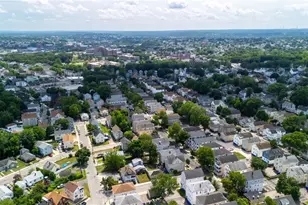 33 Malbone St, Providence, RI 02908 - Photo 37
