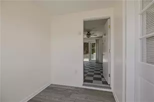5 Seth St, East Providence, RI 02914 - Photo 7