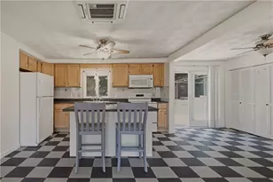 5 Seth St, East Providence, RI 02914 - Photo 3
