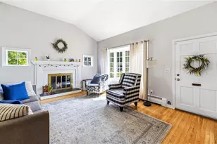 29 Colonial Dr, Lincoln, RI 02865 - Photo 11