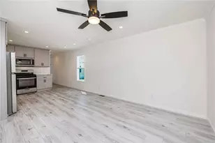 1346 Newport Ave, Attleboro, MA 02703 - Photo 9