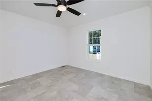 1346 Newport Ave, Attleboro, MA 02703 - Photo 11