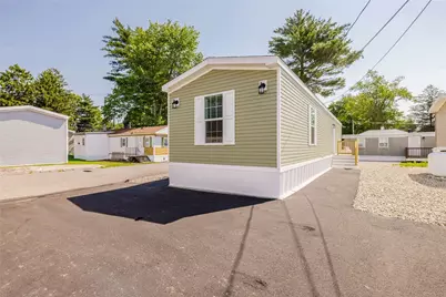 1346 Newport Avenue, Attleboro, MA 02703 - Photo 25