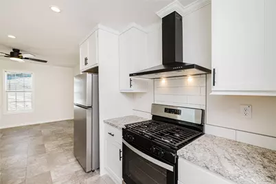 1346 Newport Avenue, Attleboro, MA 02703 - Photo 15
