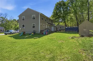 9 Carey Ave, Plainfield, CT 06374 - Photo 3