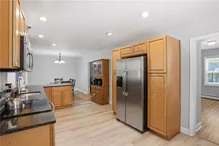 9 Carey Ave, Plainfield, CT 06374 - Photo 7