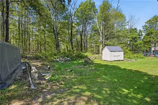 9 Carey Ave, Plainfield, CT 06374 - Photo 5