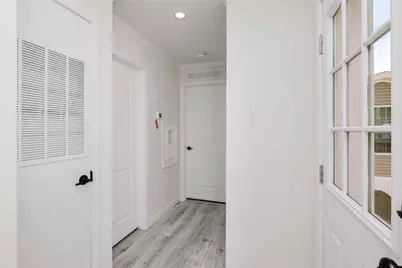 1346 Newport Avenue, Attleboro, MA 02703 - Photo 11