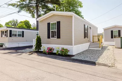 1346 Newport Avenue, Attleboro, MA 02703 - Photo 3