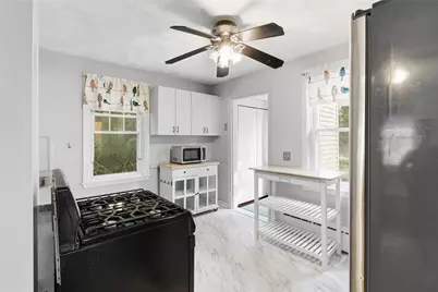 36 Harris Avenue, Johnston, RI 02919 - Photo 17