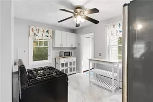 36 Harris Ave, Johnston, RI 02919 - Photo 17