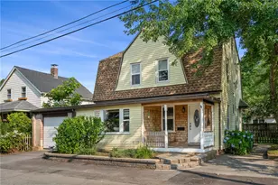 16 Allard St, Warwick, RI 02889 - Photo 3