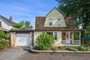16 Allard St, Warwick, RI 02889 - Photo 5