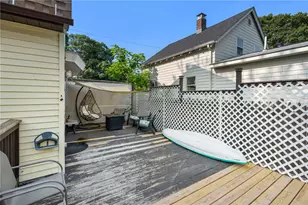 16 Allard St, Warwick, RI 02889 - Photo 31