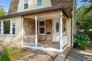 16 Allard St, Warwick, RI 02889 - Photo 9
