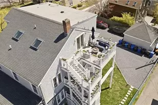 419 Broadway, Newport, RI 02840 - Photo 3
