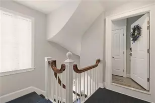 419 Broadway, Newport, RI 02840 - Photo 15