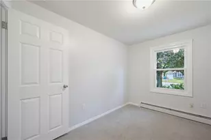 178 Halsey Rd, Woonsocket, RI 02895 - Photo 25