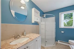 178 Halsey Rd, Woonsocket, RI 02895 - Photo 23