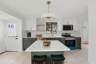 59 Central Ave, North Providence, RI 02911 - Photo 17
