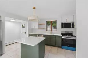 59 Central Ave, North Providence, RI 02911 - Photo 15