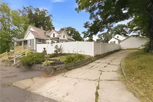 59 Central Ave, North Providence, RI 02911 - Photo 33