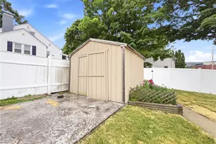 59 Central Ave, North Providence, RI 02911 - Photo 35
