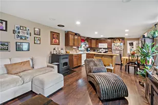 301 Bulgarmarsh Rd, Tiverton, RI 02878 - Photo 9