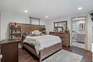 301 Bulgarmarsh Rd, Tiverton, RI 02878 - Photo 17