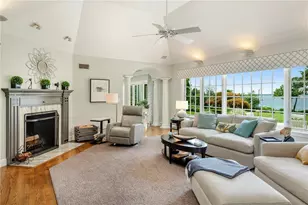 466 Poppasquash Rd, Bristol, RI 02809 - Photo 27