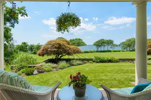 466 Poppasquash Rd, Bristol, RI 02809 - Photo 15