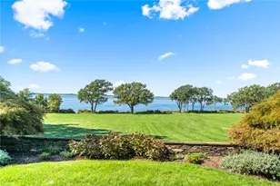 466 Poppasquash Rd, Bristol, RI 02809 - Photo 5