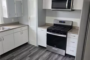 140 Larch St, Providence, RI 02906 - Photo 7